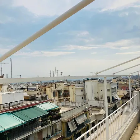 Anthonys Rooftop 아파트 *