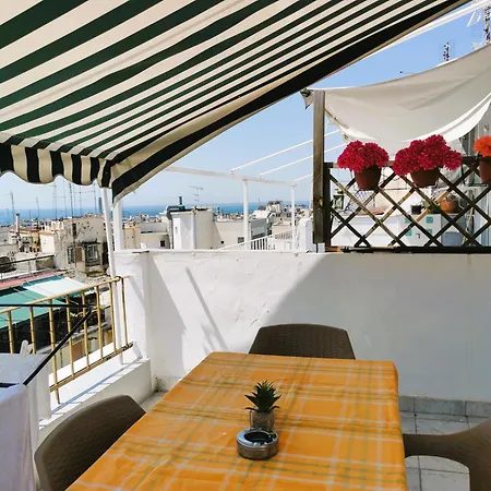 Anthonys Rooftop 아파트