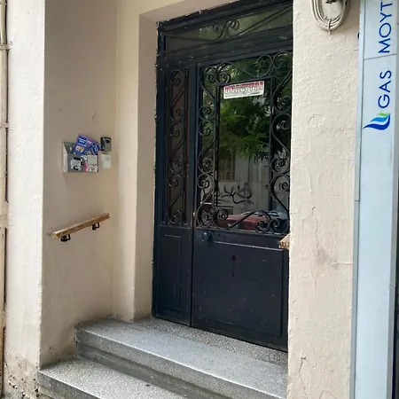 Anthonys Rooftop Apartment